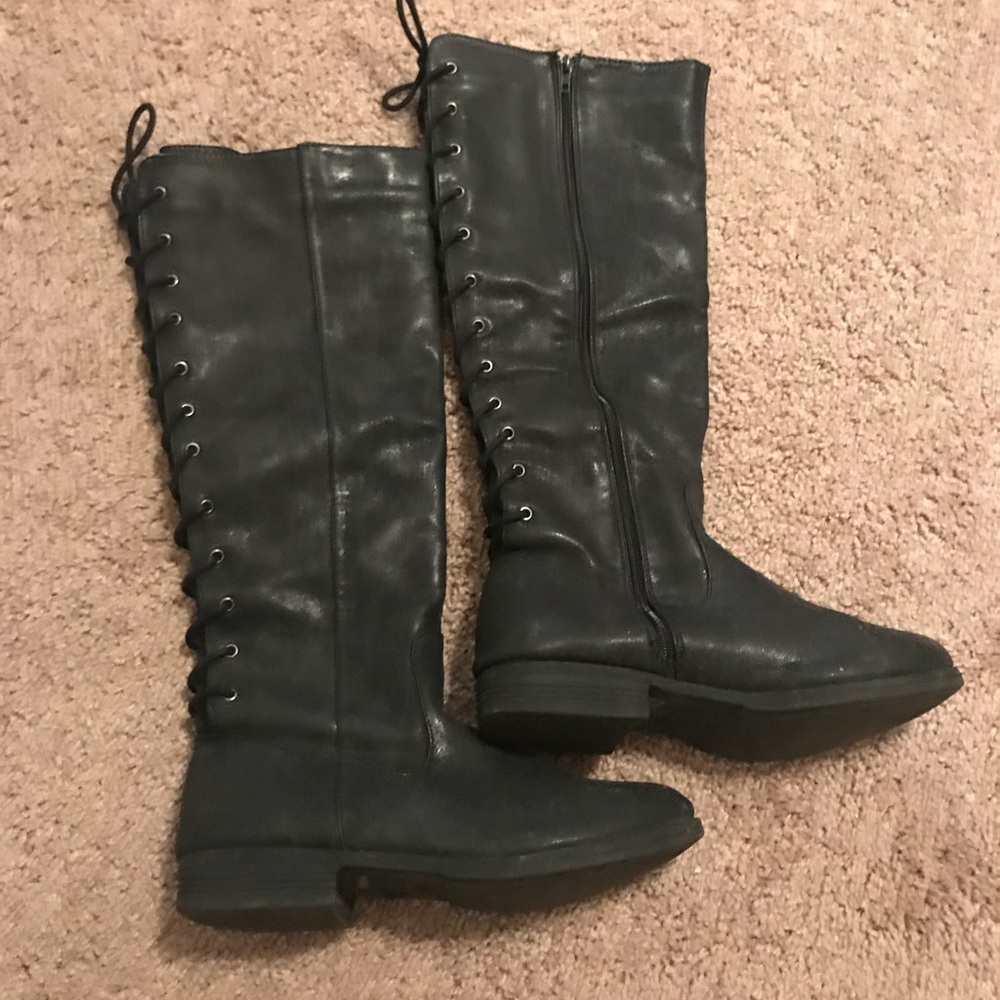 Black lace up boots